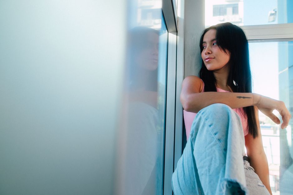 gen z — Solomaxxing: Why Gen Z Is Quietly Choosing Themselves Over the Next Swipe